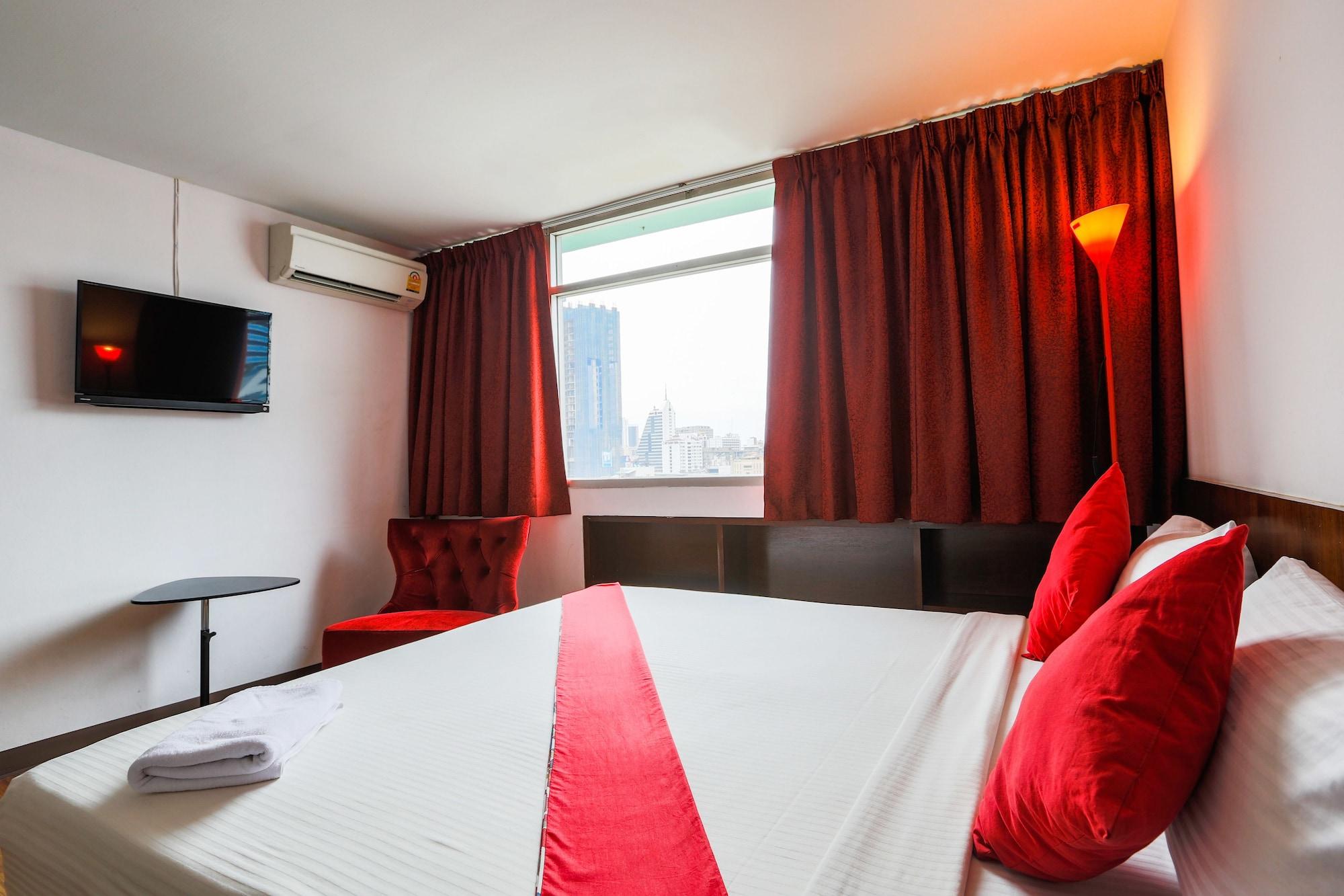 Ruamchitt Travelodge Bangkok Exterior foto