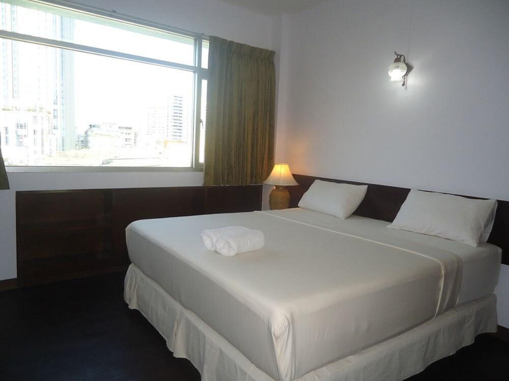 Ruamchitt Travelodge Bangkok Exterior foto